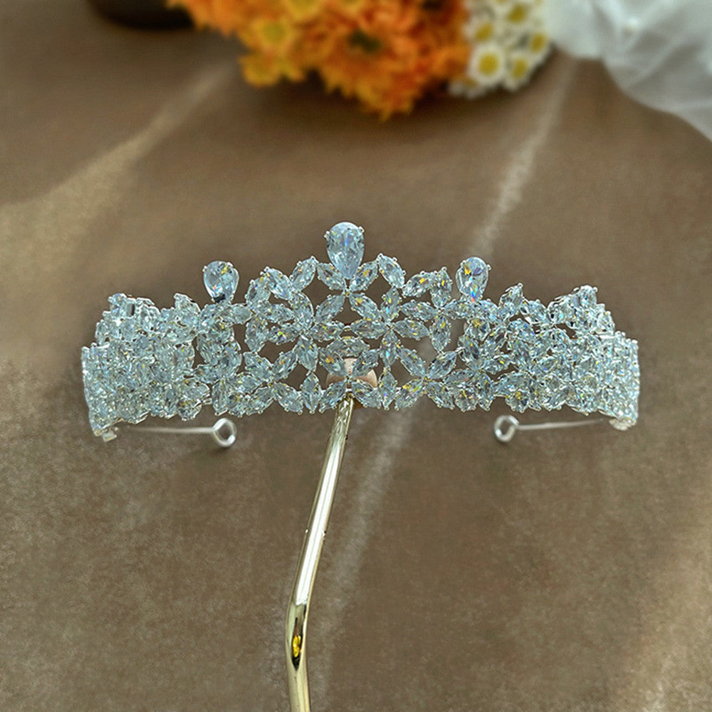 Brilliant Light Crystal Tiara