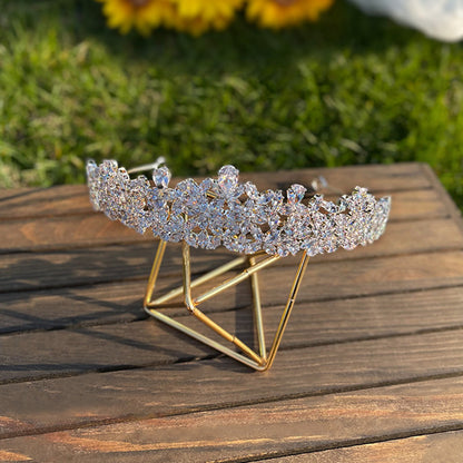 Brilliant Light Crystal Tiara